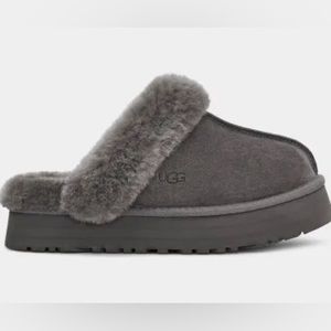 ugg disquette platform slippers in grey